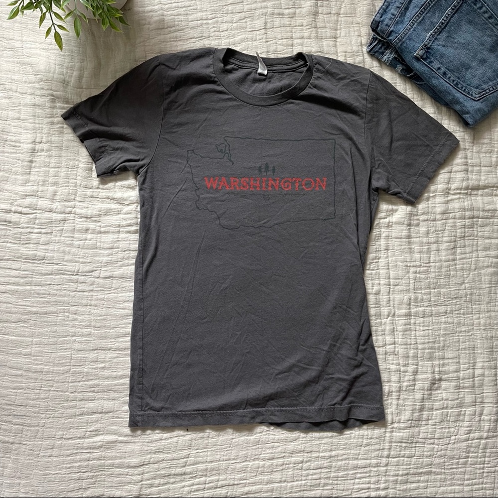 PNW Punny Funny Graphic Tee t-shirt size small Washington State WA Seattle